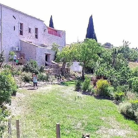 Au Pied Du Figuier 3*